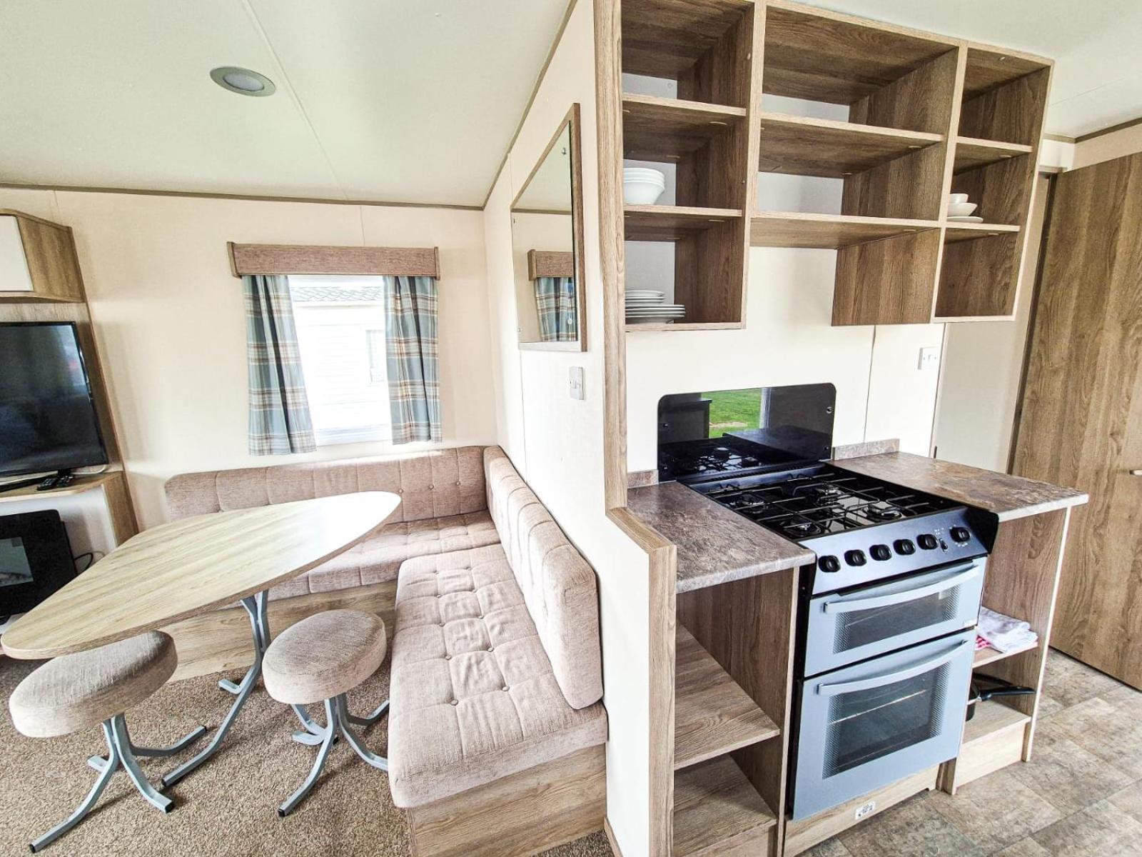 Whitstable - 2 Bedroom Sleeps 6 Seasalter المظهر الخارجي الصورة